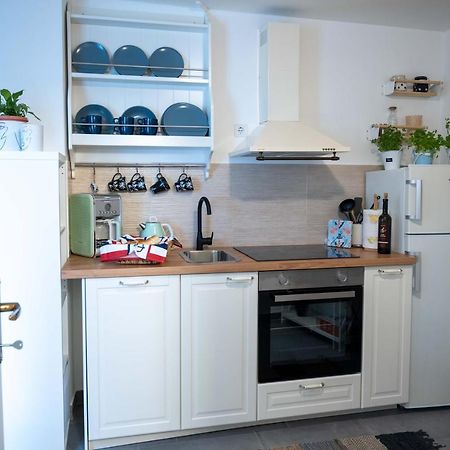 Apartment Montona Пула Екстер'єр фото