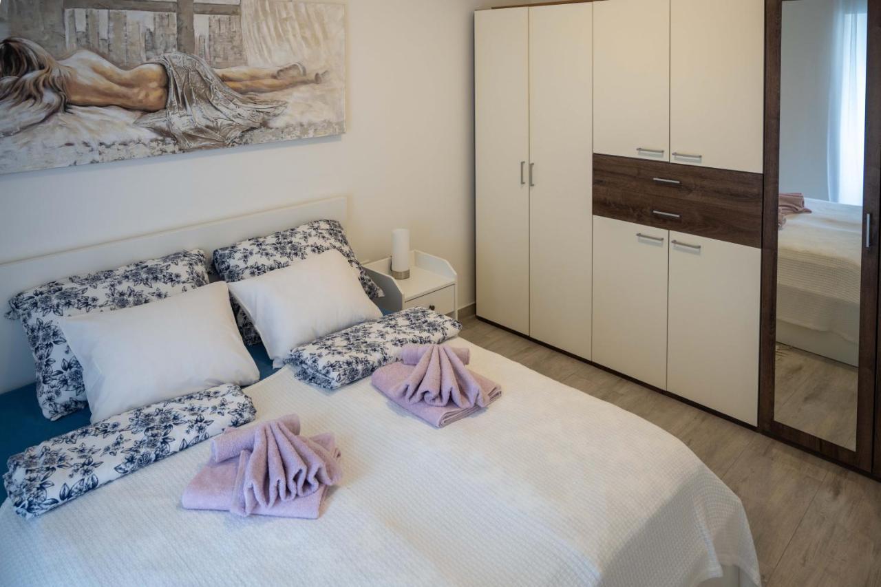 Apartment Montona Пула Екстер'єр фото