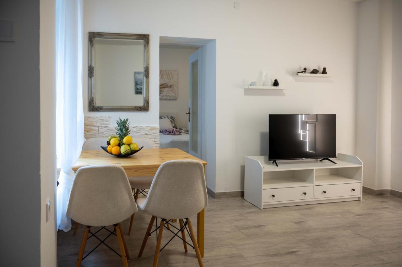 Apartment Montona Пула Екстер'єр фото