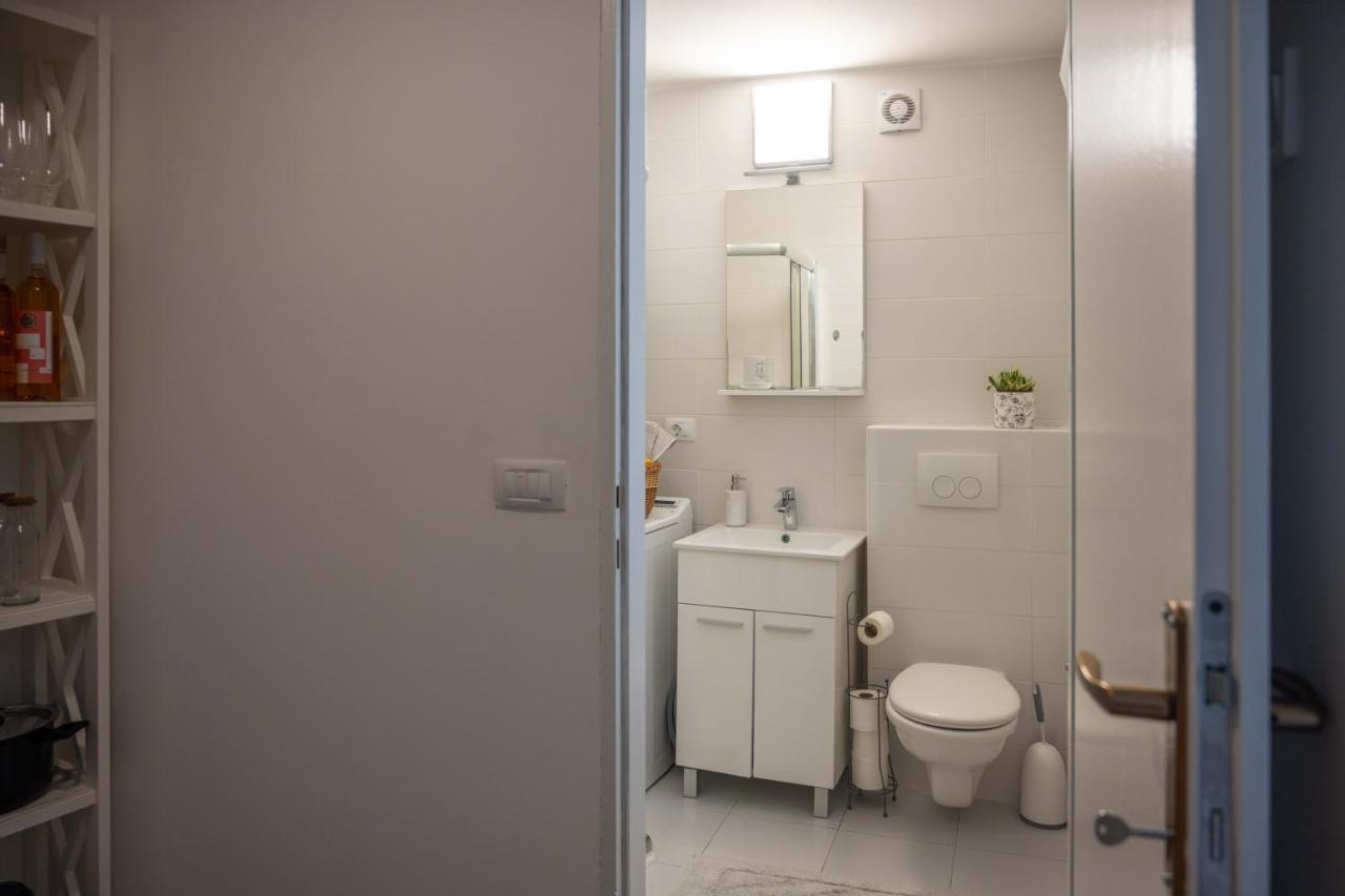 Apartment Montona Пула Екстер'єр фото